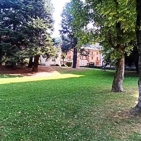 Casa Stella Pineta Daire